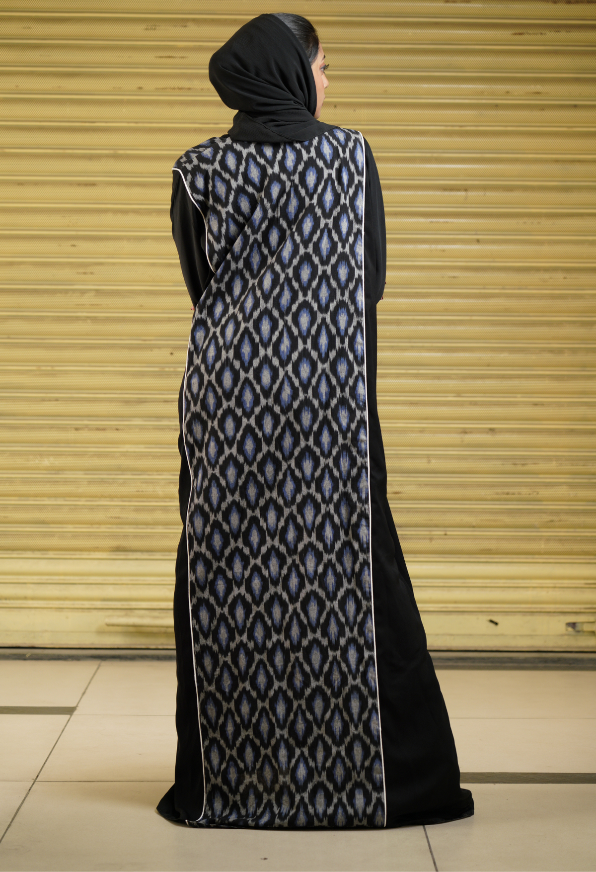 Black Front Open Abaya With Ikkat