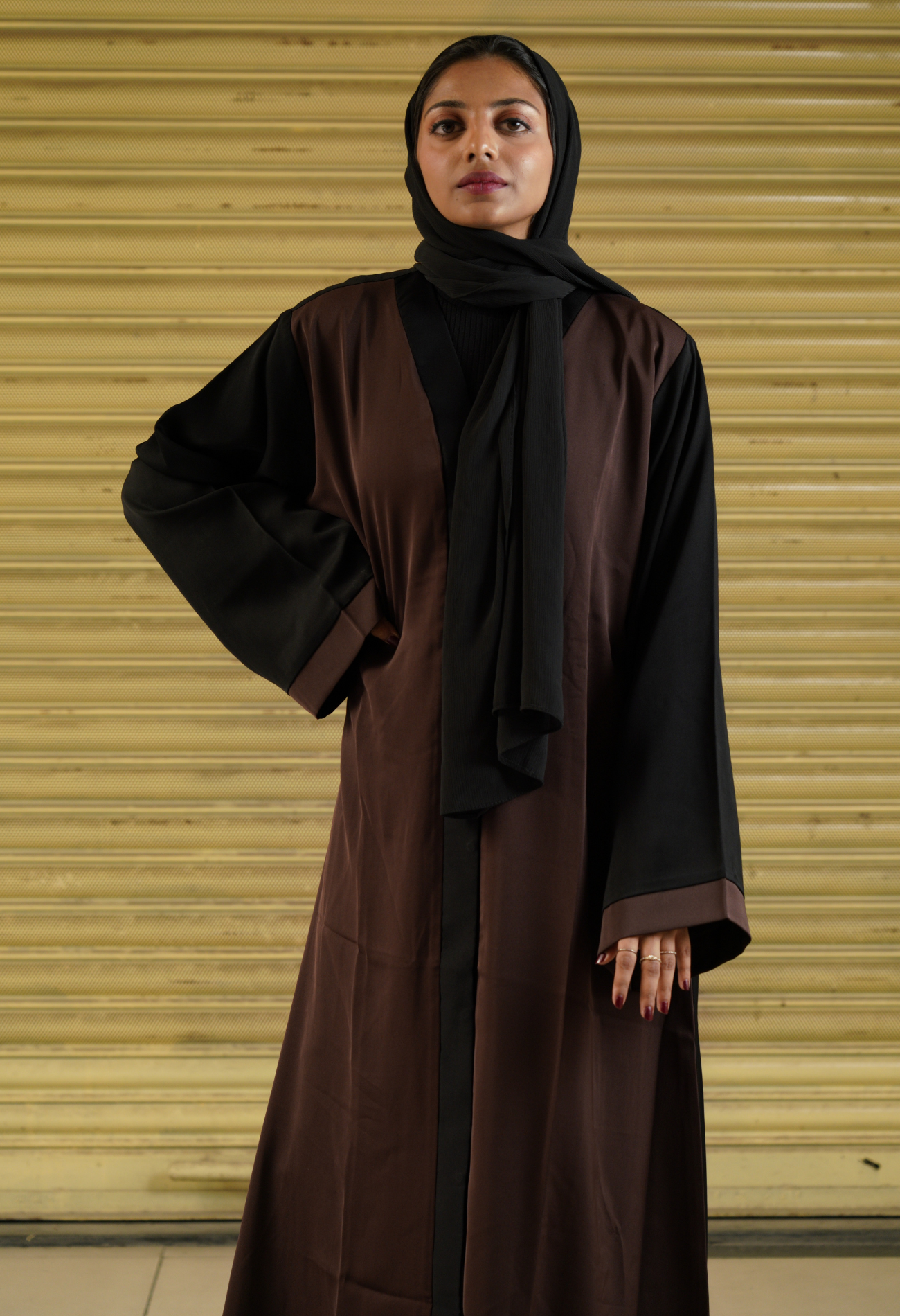 Two Tone Black And Brown Front Open Abaya